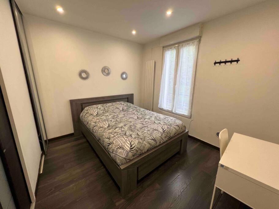 Beau T2 A Arcueil Proche Rer B. Apartment Exterior photo